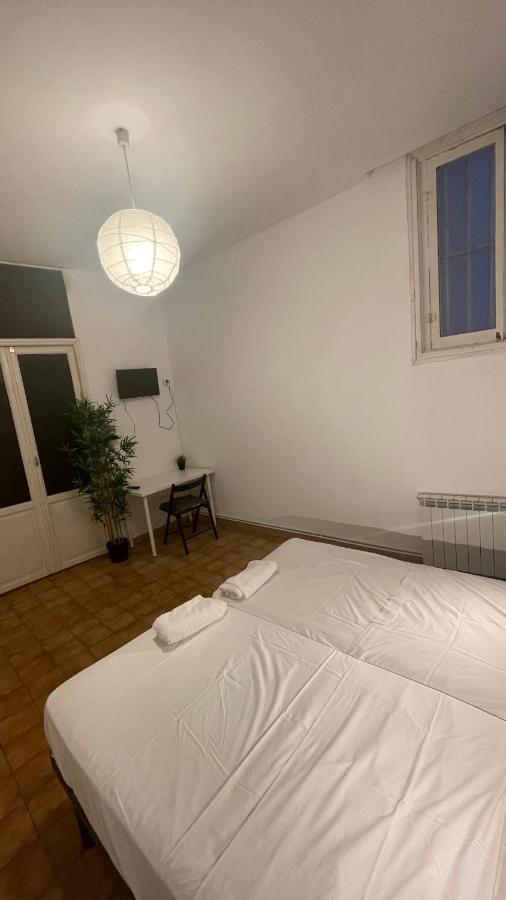 Leon Habitaciones Madrid Eksteriør billede